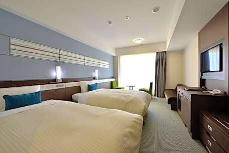 Standard Room with Ocean View - Annex (5th-10th Floor)