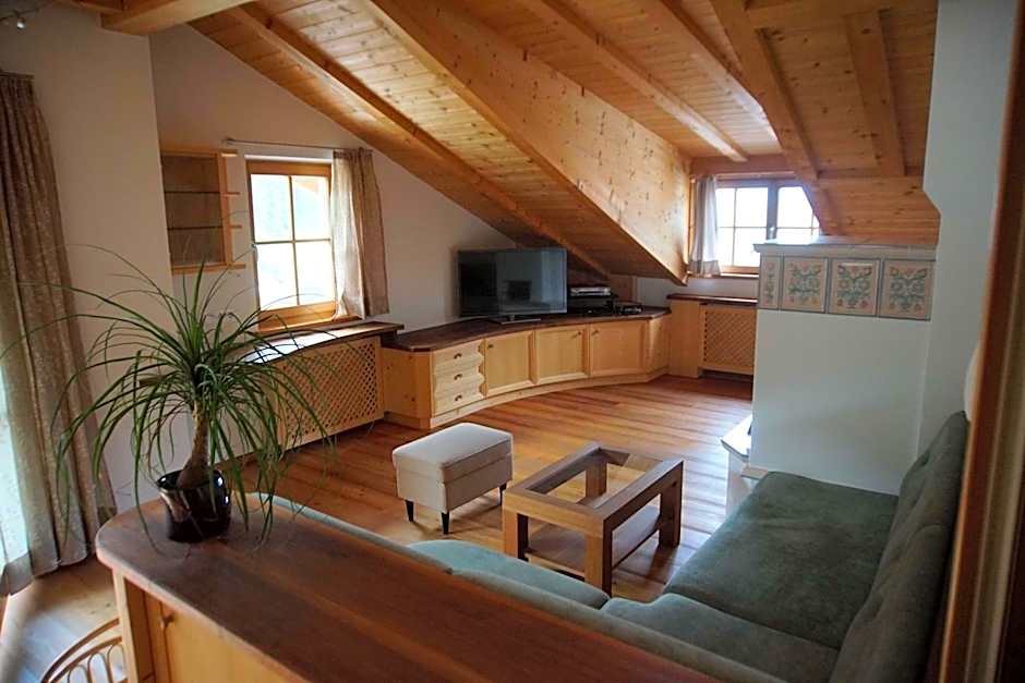 Apartments Rusctlea