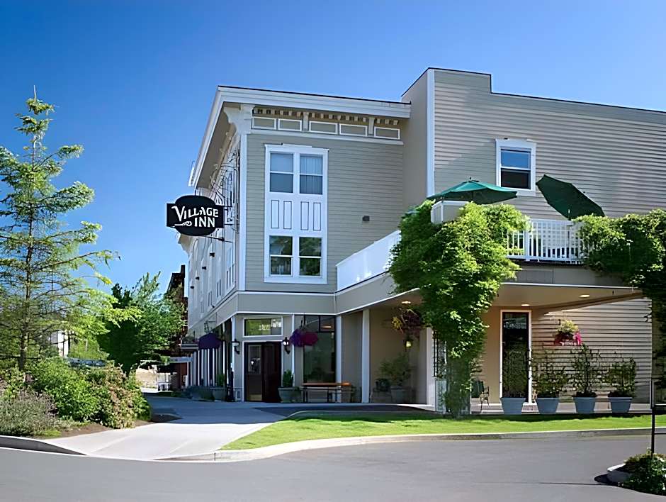 Fairhaven Village Inn