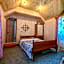 Golden Hopes Group of Houseboats
