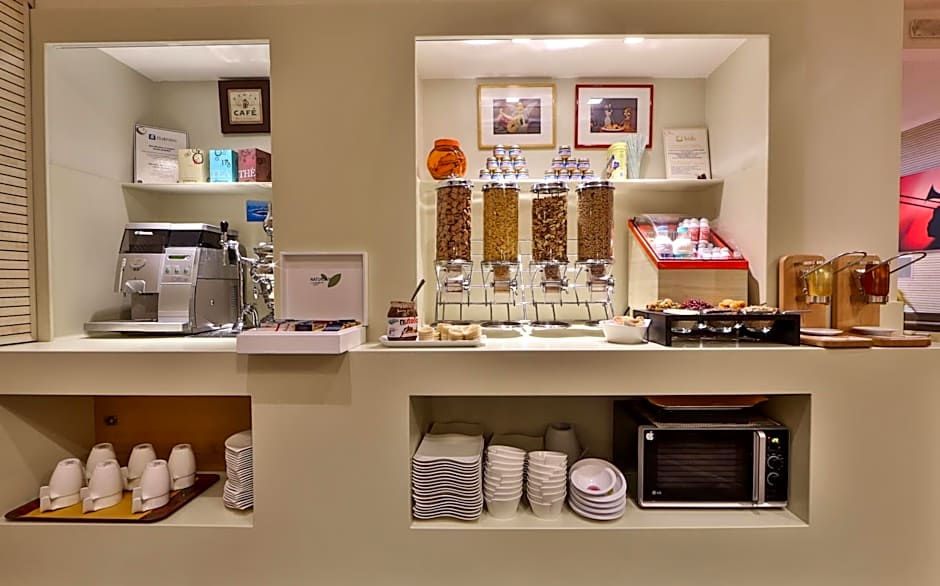 Best Western Plus City Hotel