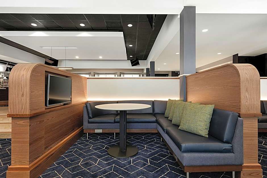 Courtyard by Marriott Denver Central Park