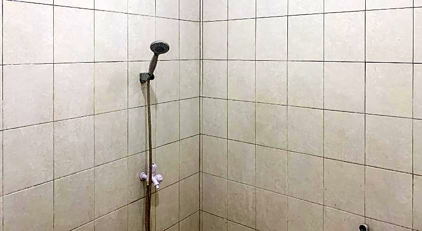 Hotel Pelangi Merak RedPartner