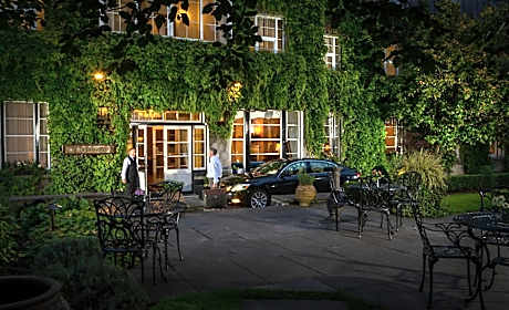 Old Ground Hotel