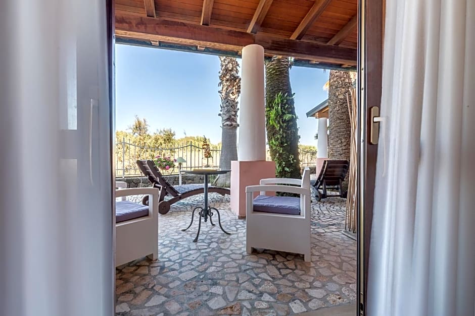 Hotel Eros