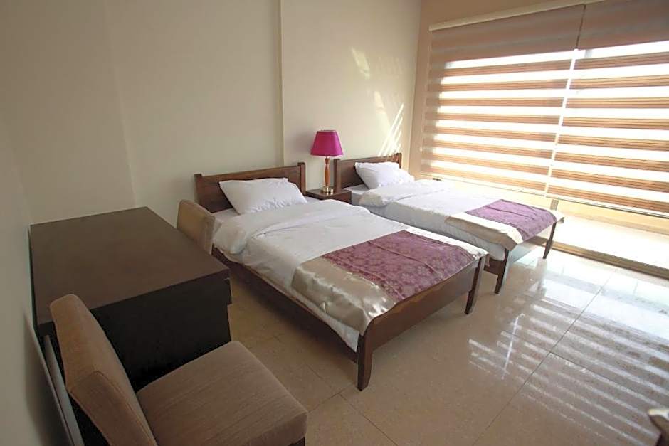 Silver Apartments