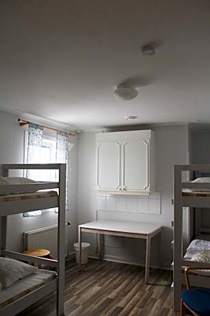 Comfort Quadruple Room (Private Toilet - Shared Shower)