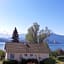 Schloss-Hotel am See - Swiss-Chalet Merlischachen