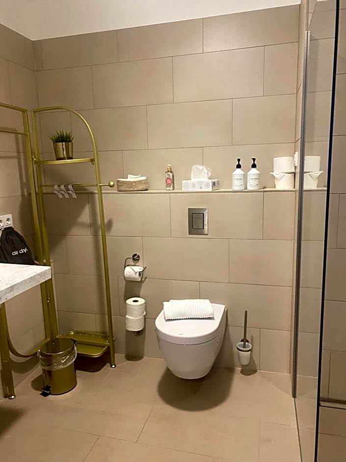 Pure Berlin Apartments - Luxury at Pure Living in City Center