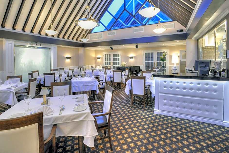 L'Escale Hôtel Suites