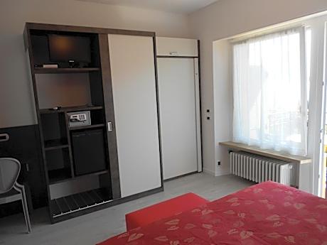 Double Room With Balcony Lake View