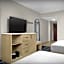 Hampton Inn & Suites Ocean City Bayfront-Convention Center