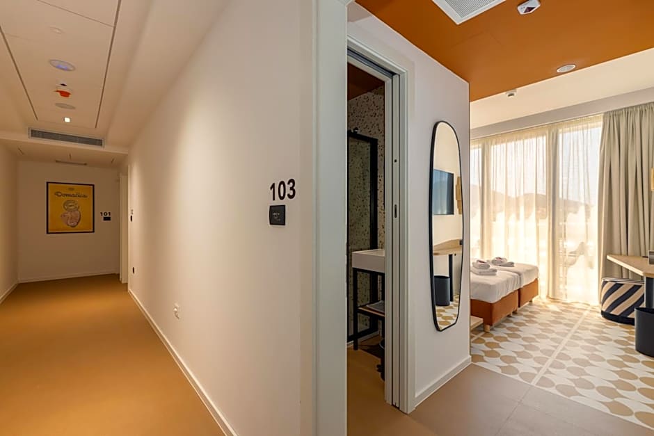Hostel Sol