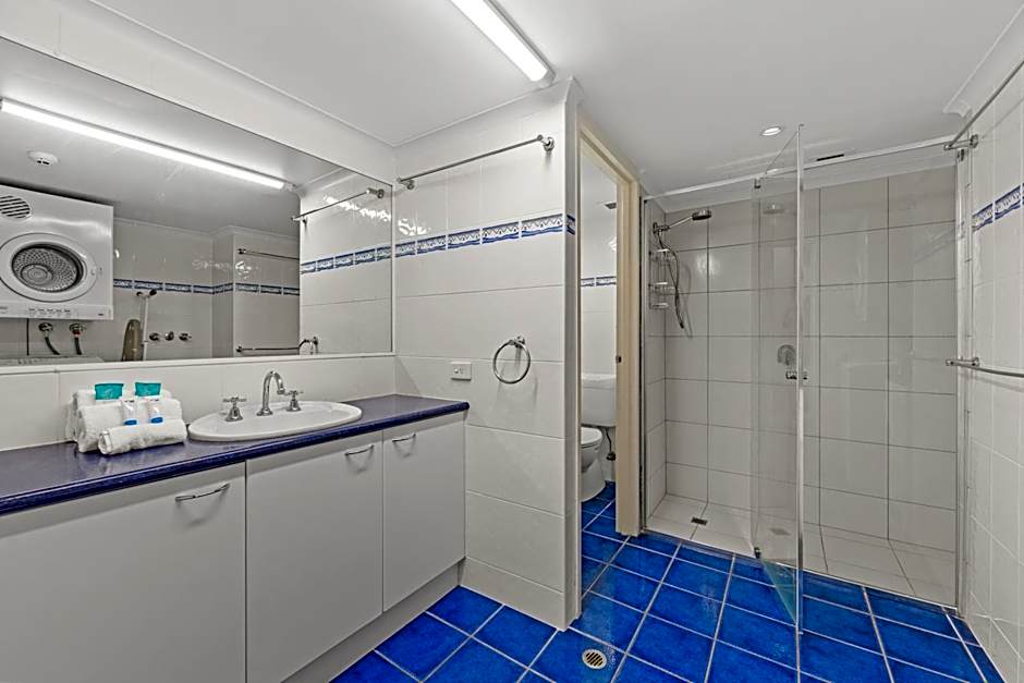 Northwind Beachfront Apartments