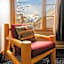 Brewster Mountain Lodge