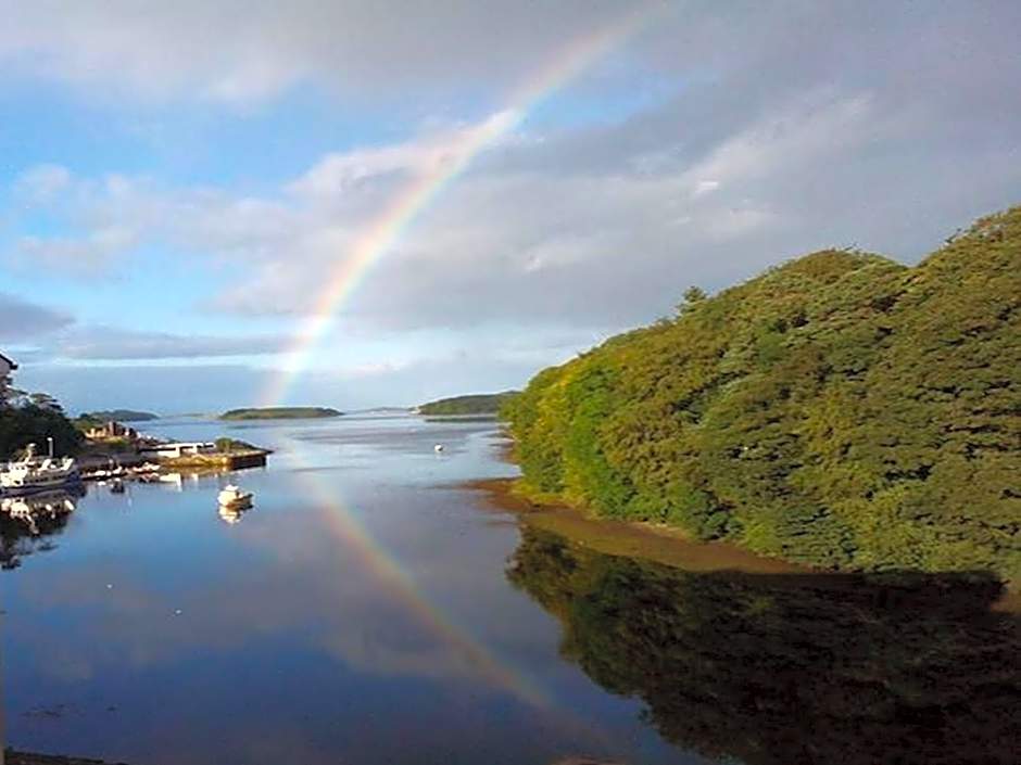 Central Hotel Donegal