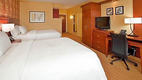 Queen Room with Two Queen Beds and Sofa Bed