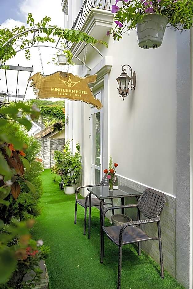 MINH CHIEN Hotel