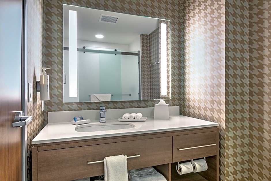 Home2 Suites by Hilton Tulsa Airport
