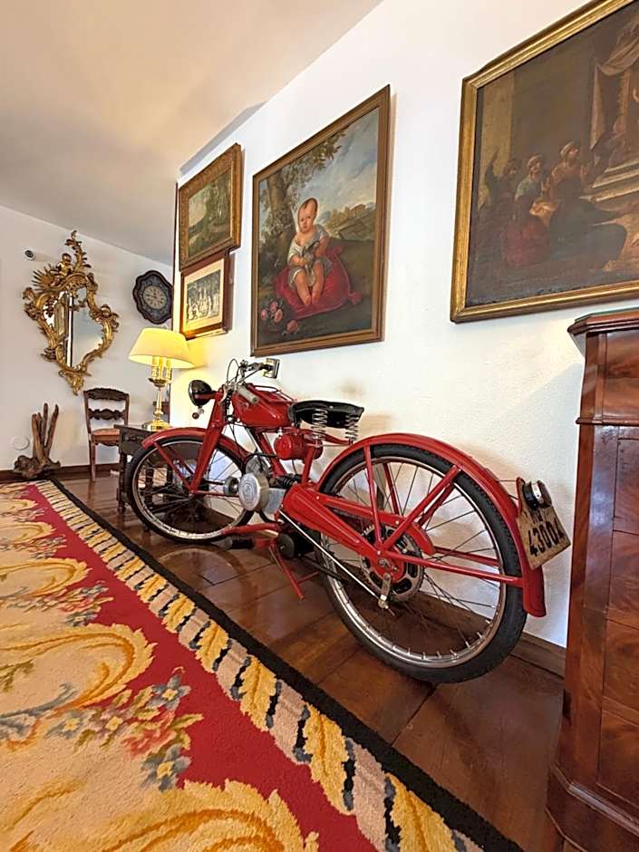Hotel Santillana