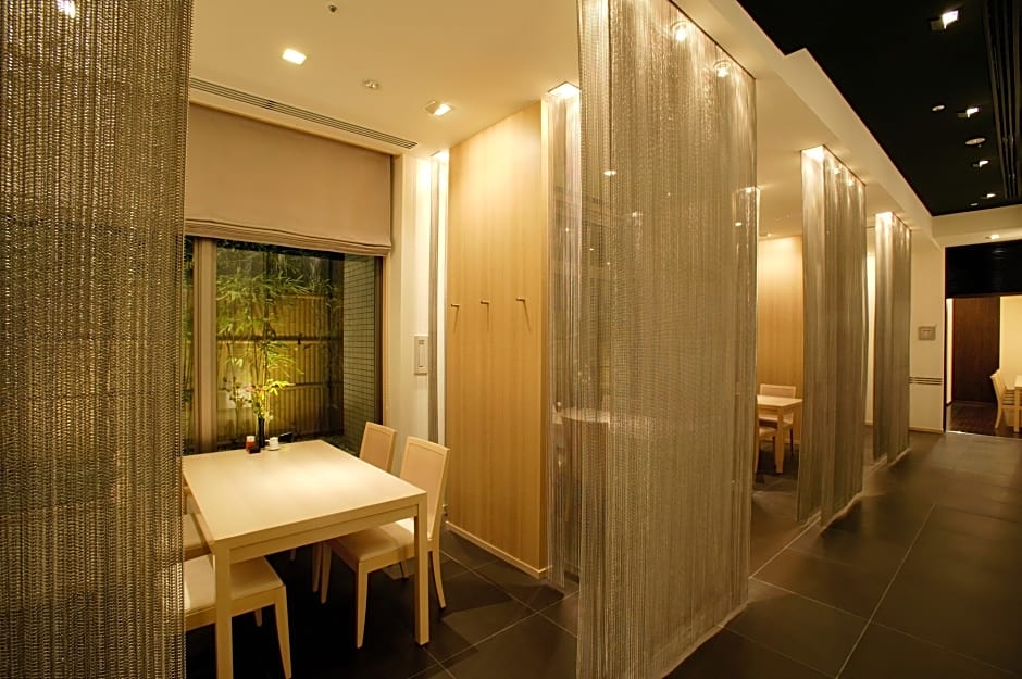 Takakura Hotel Fukuoka