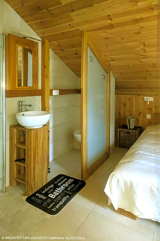 Chalet Les Cols - Chambres avec terrasse & jardin - proche de la nouvelle gare