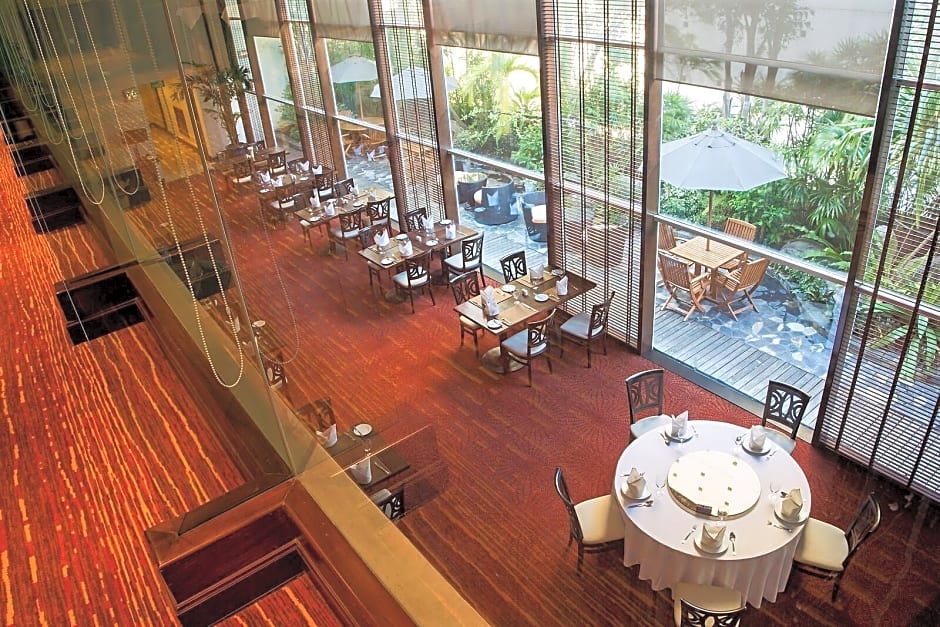 Zenith Sukhumvit Hotel