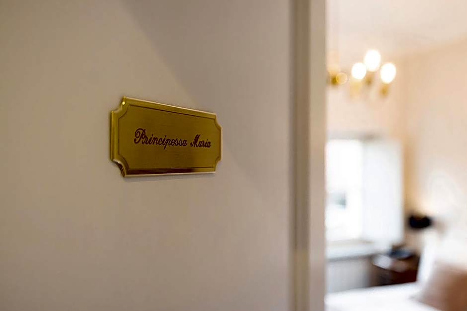 Bb Principessa Di Savoia