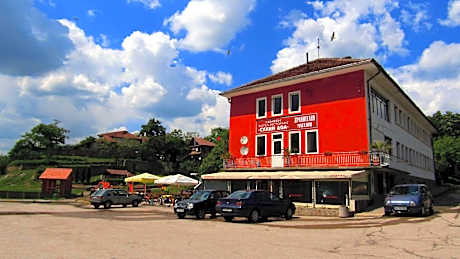 Suhin Dol Hotel