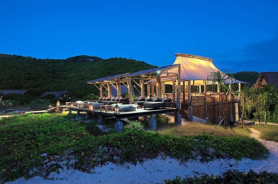 Jeeva Beloam Beach Camp