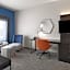Holiday Inn Express & Suites West Memphis By IHG
