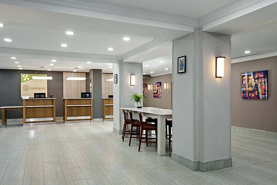 Holiday Inn Chicago/Oak Brook By IHG