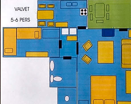 Two-Bedroom Apartment Streetview (6p) - own Patio, Bathroom & Kitchen