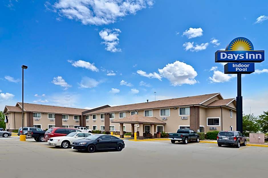 Days Inn by Wyndham Topeka