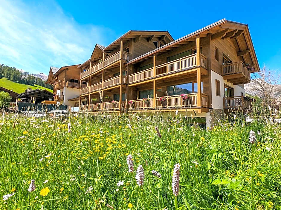 Francesin Active Hotel