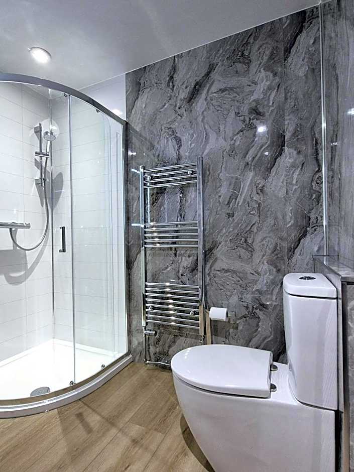 Photo 1 of 11 of Triple Room