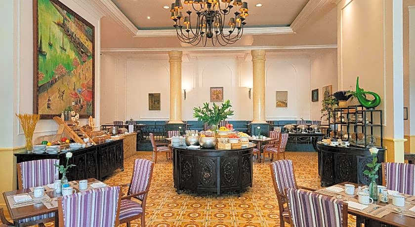 Hai Phong Harbour View Hotel