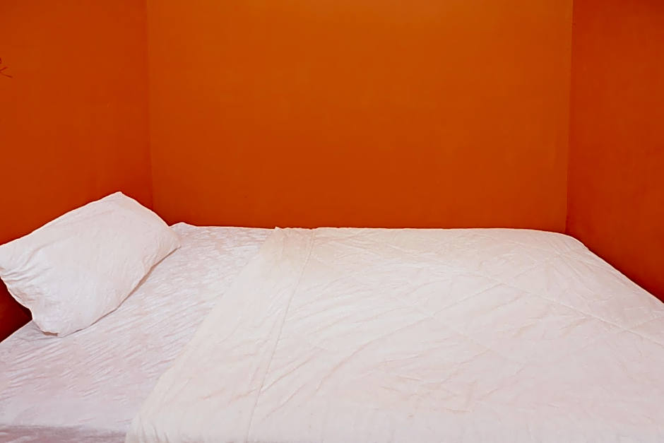 Hotel O Mitra HomestayNearTempat Makan Pagi Sore Nohil