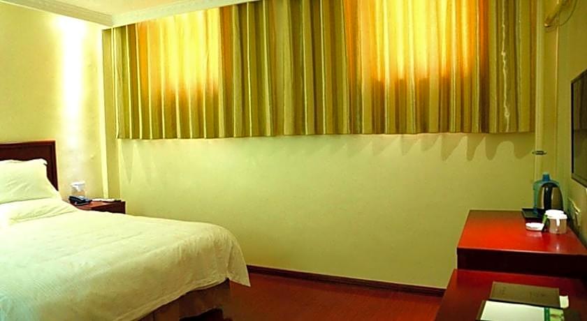 GreenTree Inn Heze Development Zone Guangzhou Road Yuehua Express Hotel