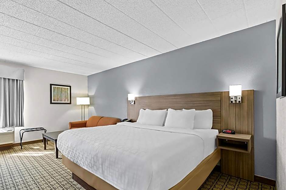 Clarion Inn Cranberry Township