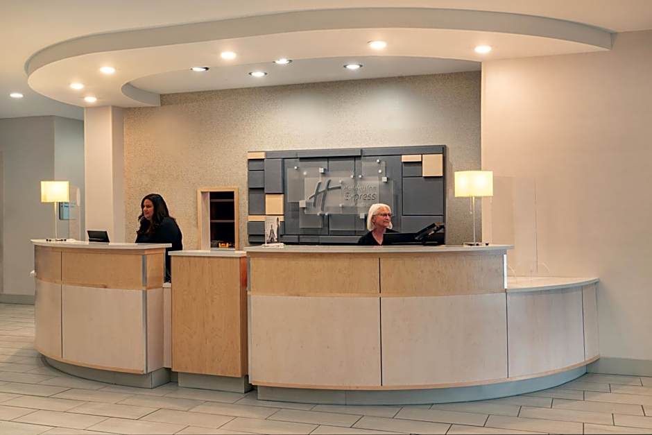 Holiday Inn Express & Suites Trinidad By IHG