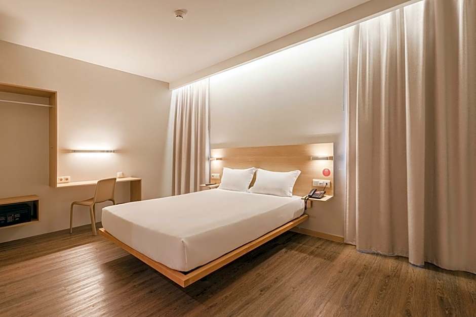 Moov Hotel Porto Centro