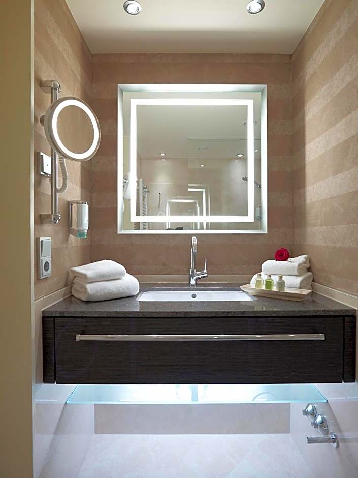 Land & Golf Hotel Stromberg