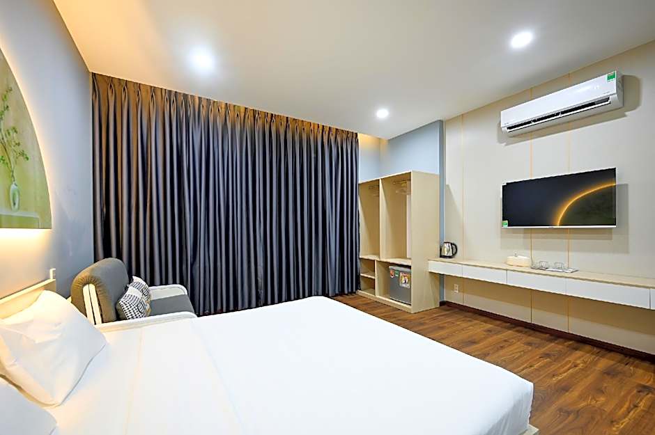 Sunrise Airport Hotel