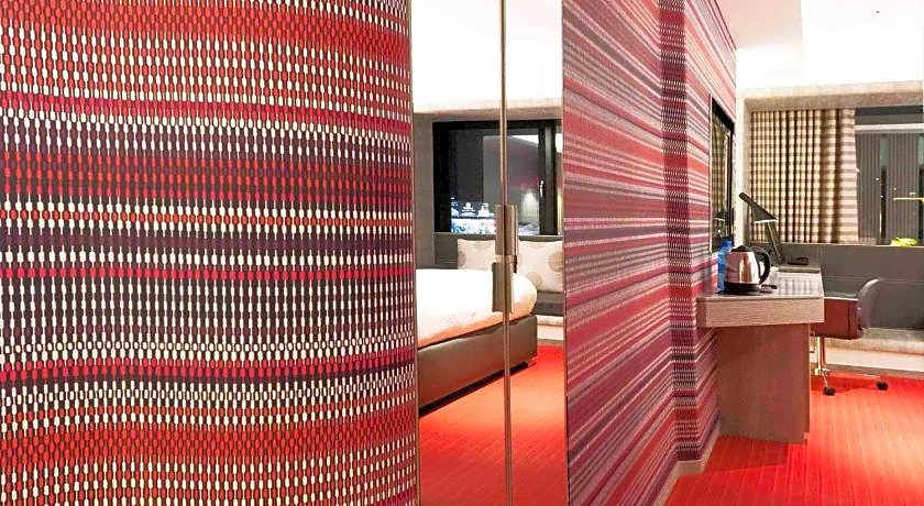 Royal Group Hotel Central Park Branch