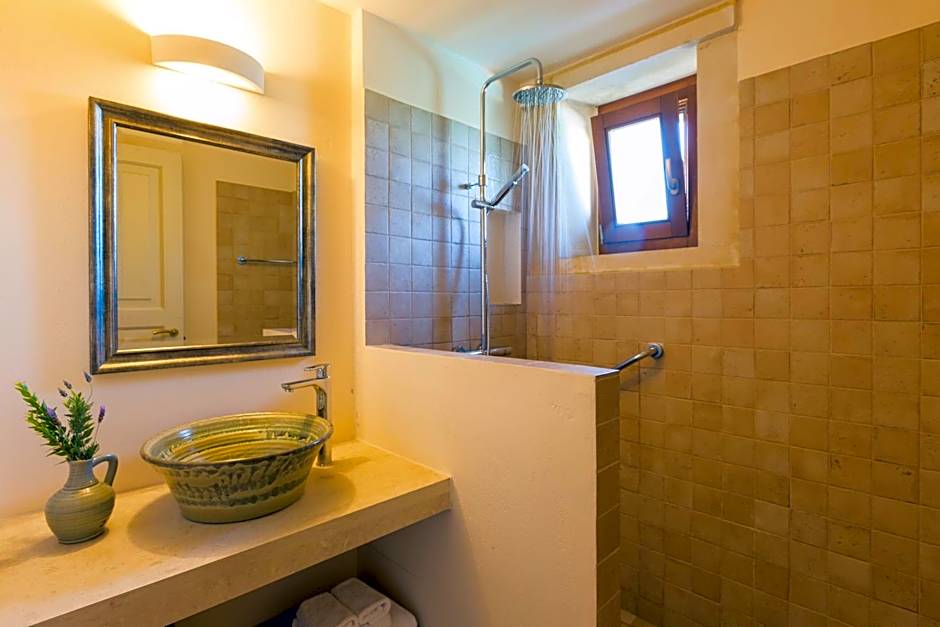 Kapsaliana Village Hotel