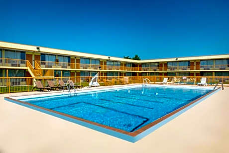 Days Inn by Wyndham Salem, Illinois