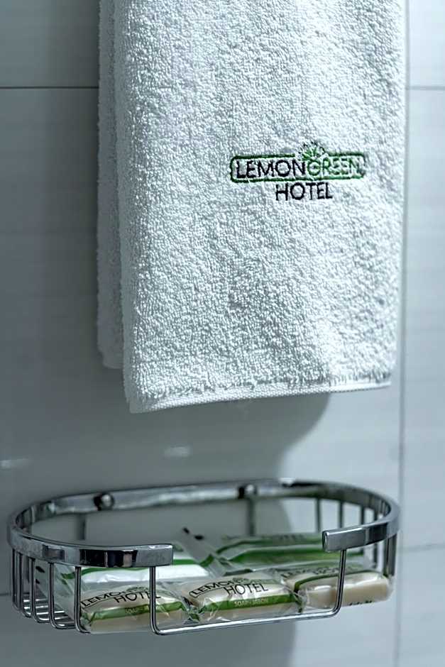 HOTEL LEMON GREEN -Zona Expo Frente al Centro de Convenciones