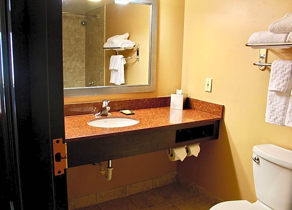 Best Western Plus Dakota Ridge