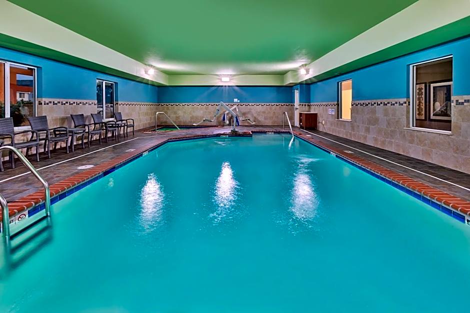 Holiday Inn Express And Suites Effingham By IHG